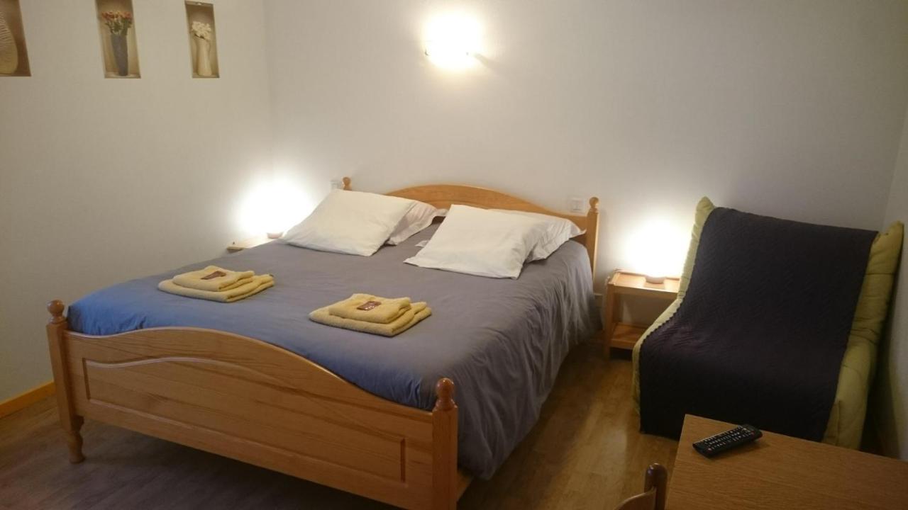 Chambres D'Hotes De L'Auberge L'Astrassadou Rézentières 외부 사진