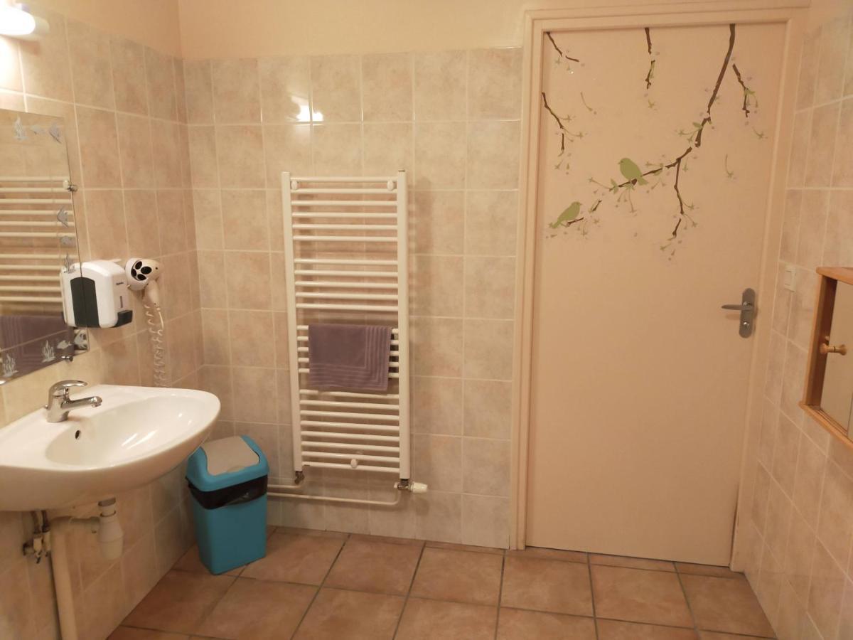 Chambres D'Hotes De L'Auberge L'Astrassadou Rézentières 외부 사진