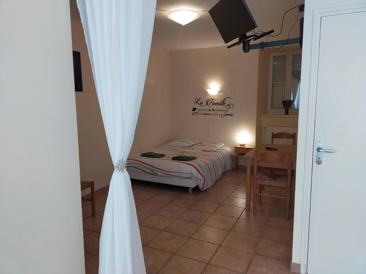 Chambres D'Hotes De L'Auberge L'Astrassadou Rézentières 외부 사진