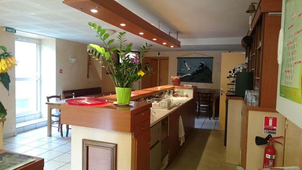 Chambres D'Hotes De L'Auberge L'Astrassadou Rézentières 외부 사진